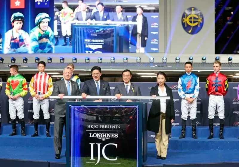 Ayrton Cobra Lit up 2022 Longines International Jockeys' Championship Ayrton Cobra Lit up 2022 Longines International Jockeys' Championship