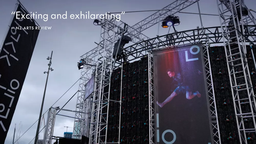 Black Elegant Art 1/5 Exhibition Black Elegant Art 1/5 Exhibition