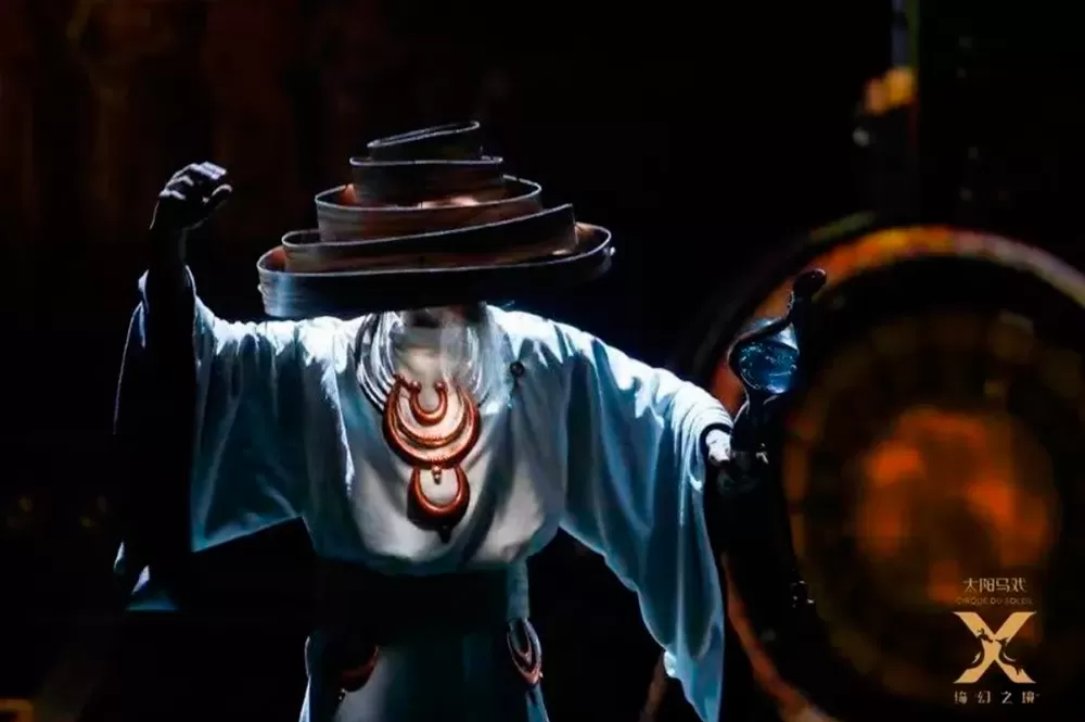 HT44 Series Case Show HT44 Series Case Show