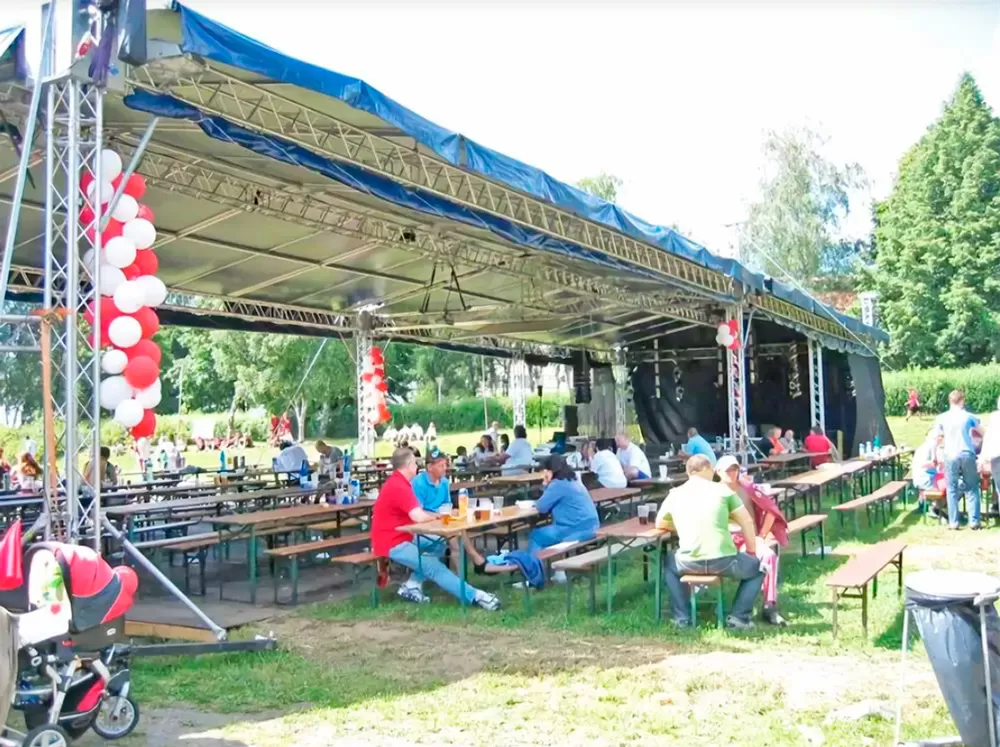 Outdoor Sun-Shading and Rain-Proof Mobile Canopy Outdoor Sun-Shading and Rain-Proof Mobile Canopy