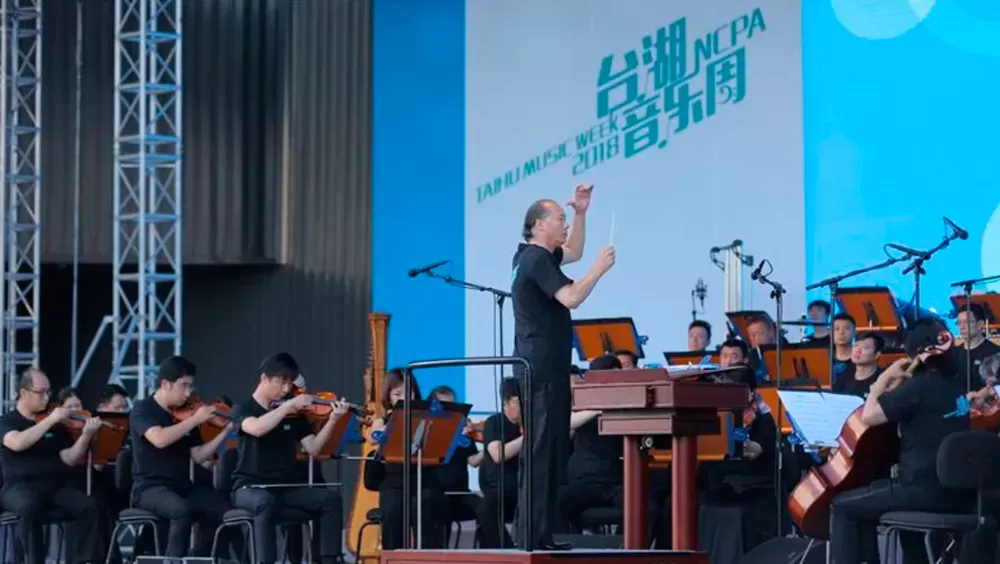 TT54 Series Case Show TT54 Series Case Show